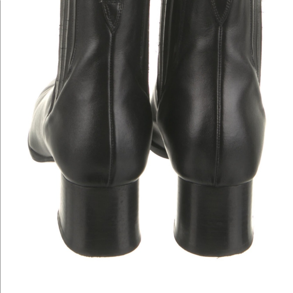 Dear Frances - image 6